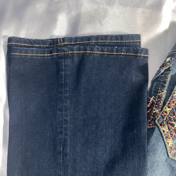 NWT SEVEN7 Premium flare leg jeans - Picture 7 of 9